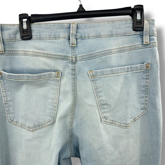 Macy's INC International Concepts Mid Rise Flare Jeans Size 8 Distressed Knee - Picture 10 of 10